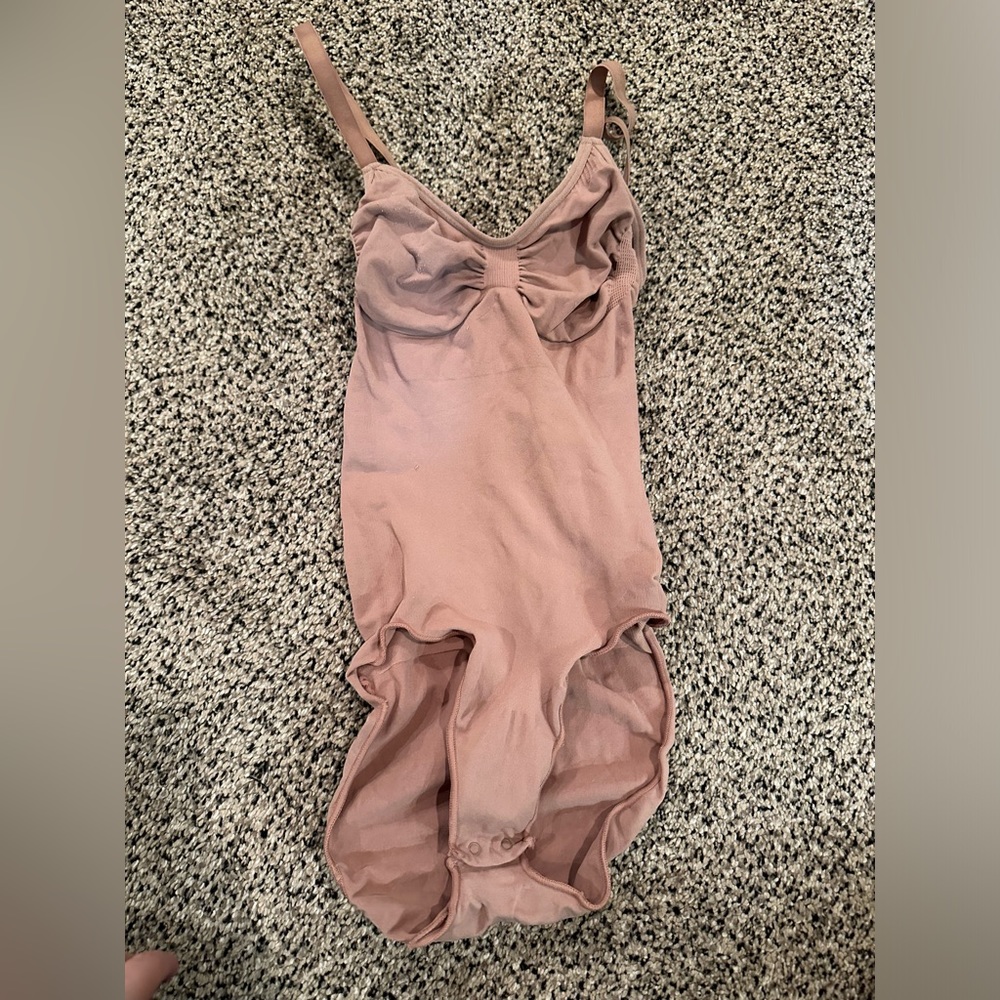 SKIMS Seamless Sculpt Brief Bodysuit Color Sienna